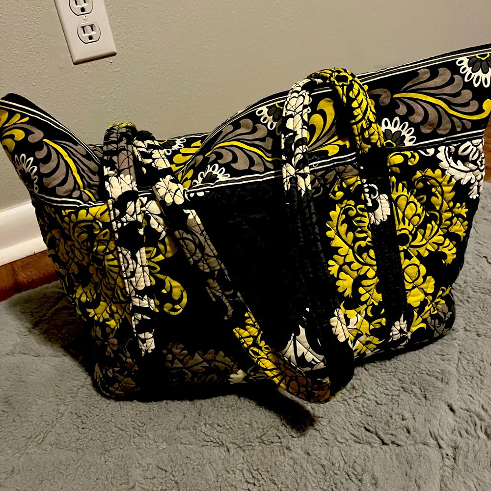 Vera Bradley tote bag